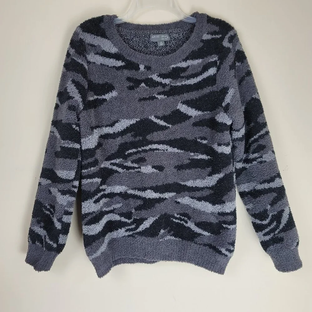 Barefoot Dreams CozyChic Seaside Crew Camo Sweater Carbon Size M